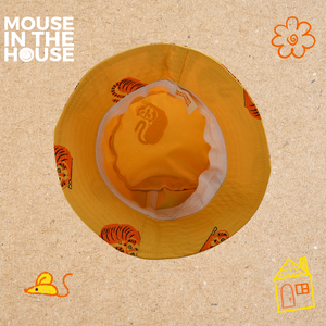 A MAJESTIC TIGER-BUCKET HAT