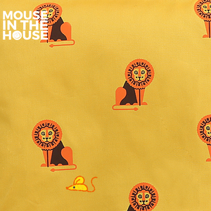 A Powerful Lion - Tote Bag