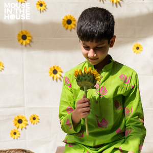 A Graceful peacock Green Ethnic Wear (Boys)