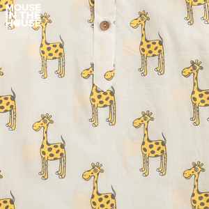 The Curious Giraffe - Unisex Nightdress