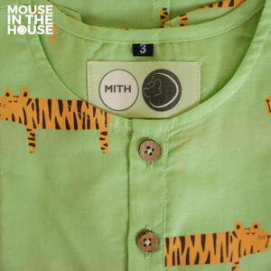 Augustus Tiger (Green)- Unisex Nightdress