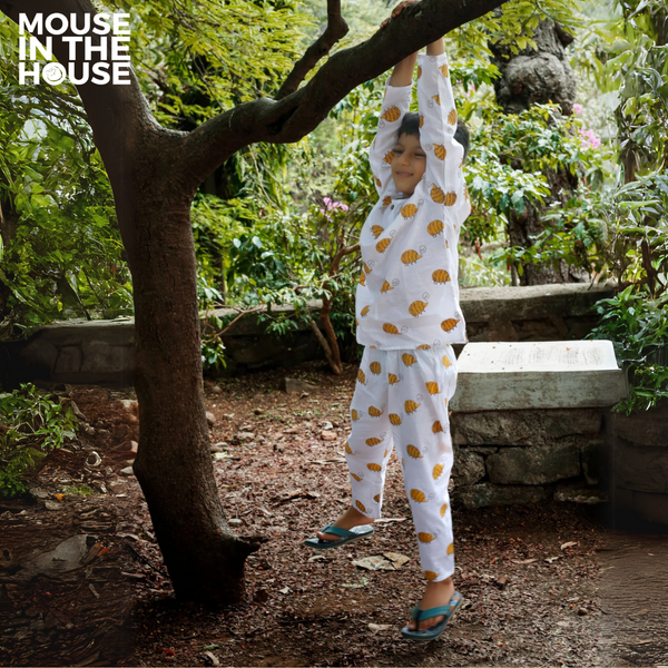 Hedgehog Heart- Unisex Nightwear