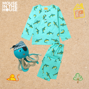 Giant Shark- Unisex Nightdress