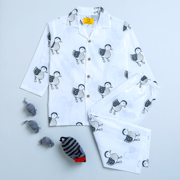 A Waddling Duck- Unisex Nightwear