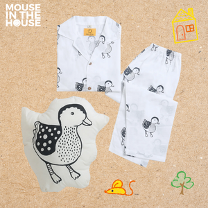 A Waddling Duck- Unisex Nightwear
