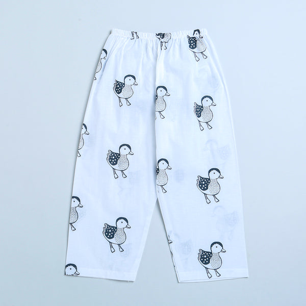 A Waddling Duck- Unisex Nightwear