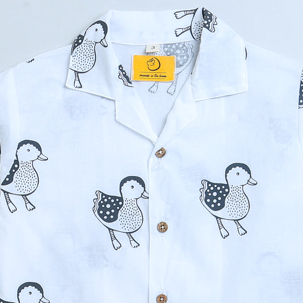 A Waddling Duck- Unisex Nightwear