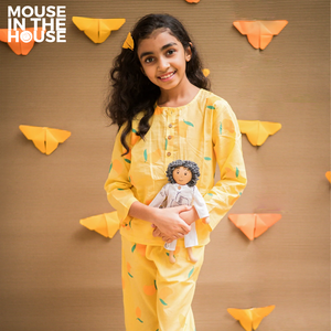 A Juicy Mango- Unisex Nightdress