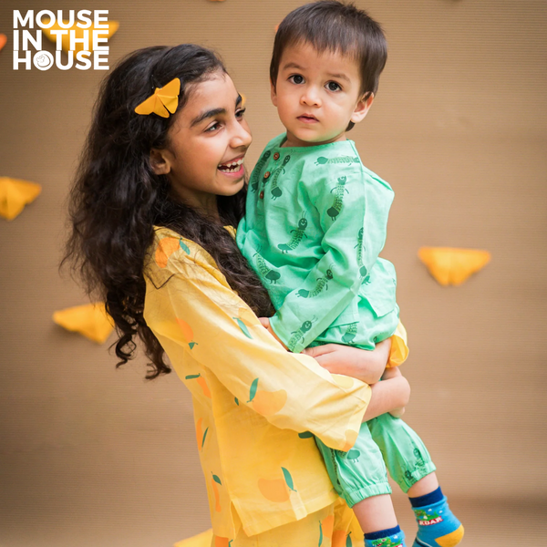 A Juicy Mango- Unisex Nightdress