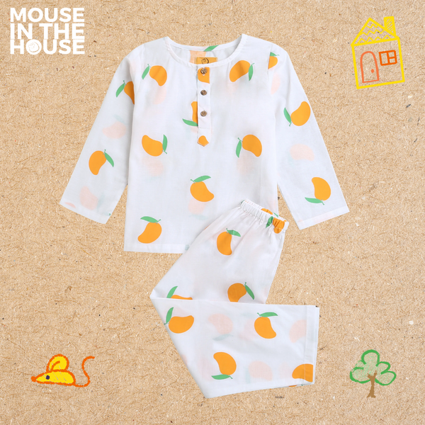A Juicy Mango - Unisex Nightwear