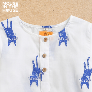 A MAGNIFICIENT CAT- UNISEX NIGHTWEAR (Blue)