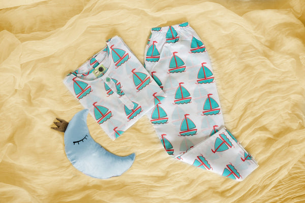 The Explorer Sailboat