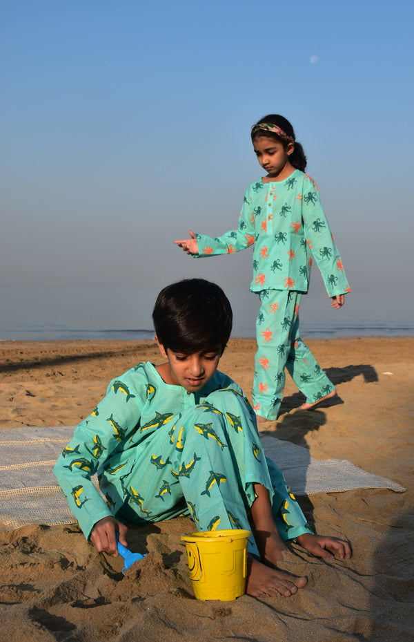 Giant Shark- Unisex Nightdress